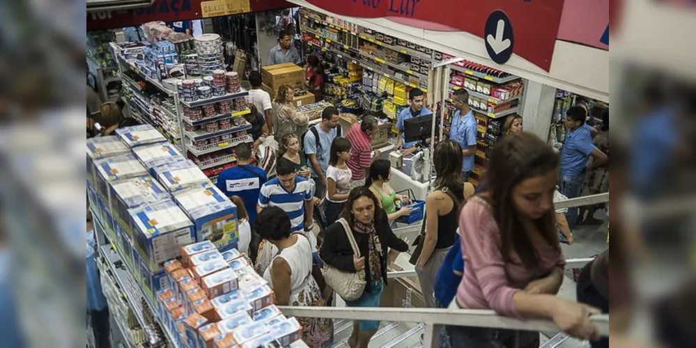 Inflação baixa beneficia consumidores. Taxa de 2018 é de 3,75%