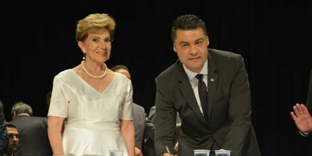 Prefeito se licencia até 31 de janeiro.