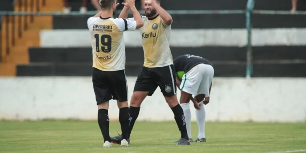 Estreia será em Curitiba diante do Paraná Clube no próximo domingo