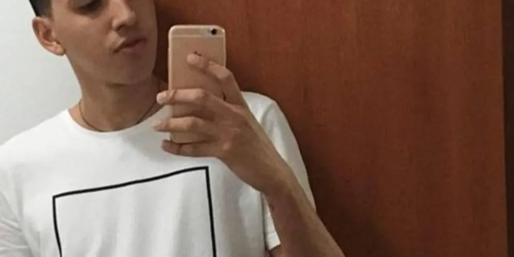 Imagem ilustrativa da imagem Jovem de 22 anos morre ao proteger a mãe de tiros
