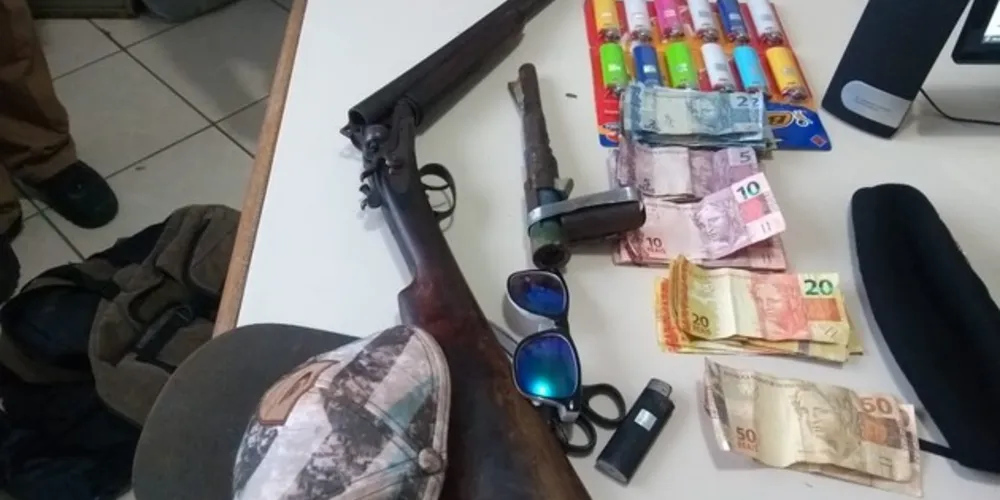Imagem ilustrativa da imagem Ação rápida da PM garante prisão de ladrões de mercado
