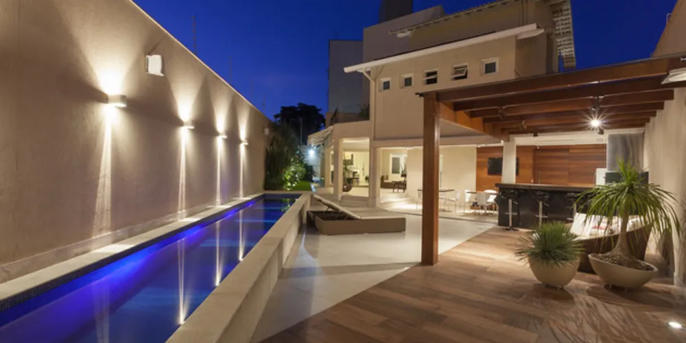 Prevenção. Contratar um profissional credenciado é essencial para garantir a qualidade e segurança durante o lazer