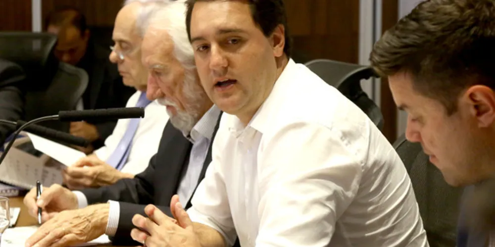 Anúncio foi feito nesta terça-feira (22), no Palácio Iguaçu