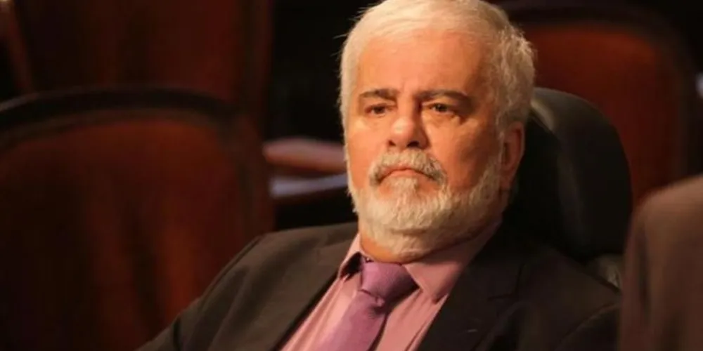 Imagem ilustrativa da imagem Político e apresentador Wagner Montes morre no RJ