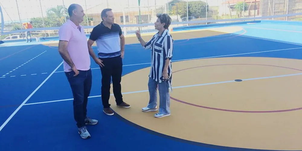 Prefeita visitou o Centro de Iniciação ao Esporte, localizado no Jardim Sabará