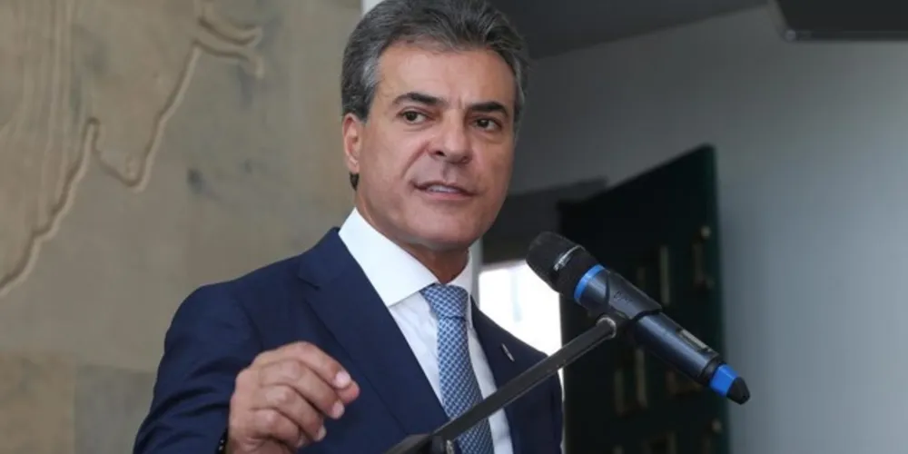 Imagem ilustrativa da imagem Nova denúncia contra Beto Richa inclui seu filho