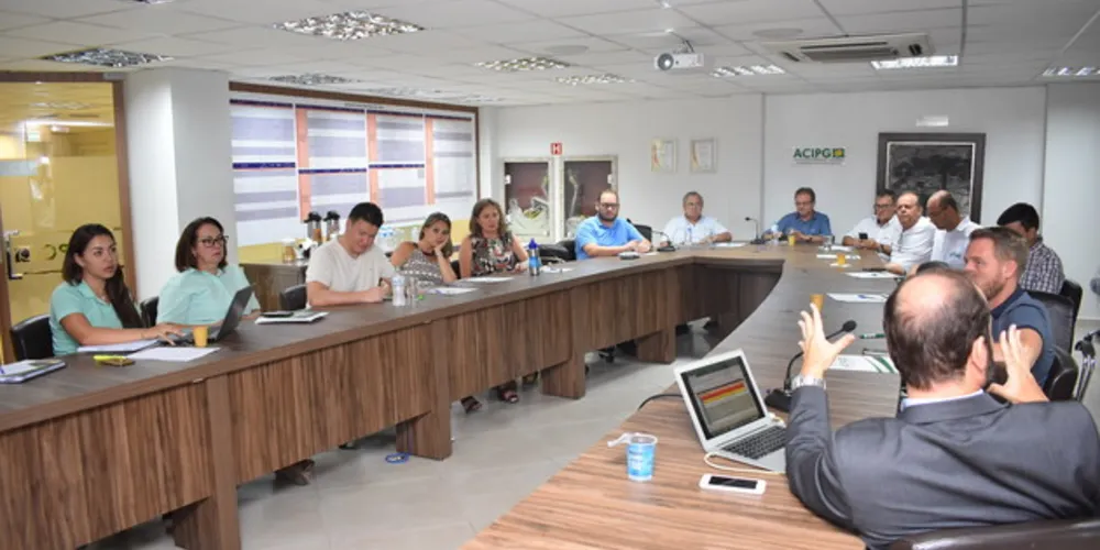 Encontro foi conduzido pela empresa Interativa – Assessoria de Projetos e Consultoria Empresarial Ltda