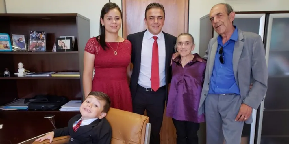 Deputado federal esteve ao lado da família em Brasília