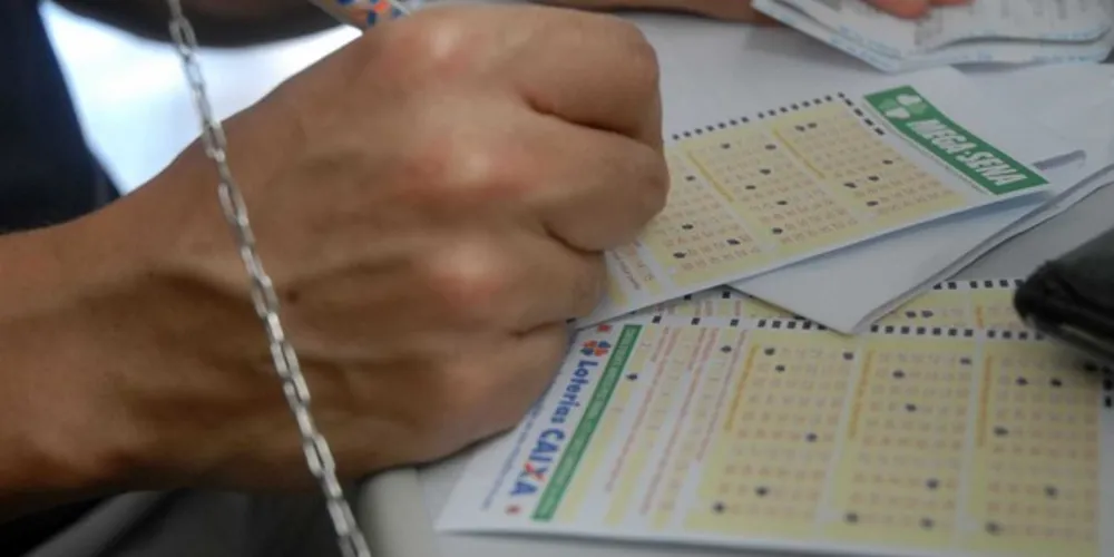 Resultado é válido para o concurso 2121