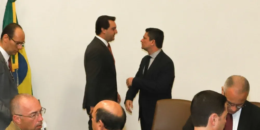 Ratinho Junior esteve em encontro de Moro com 12 governadores