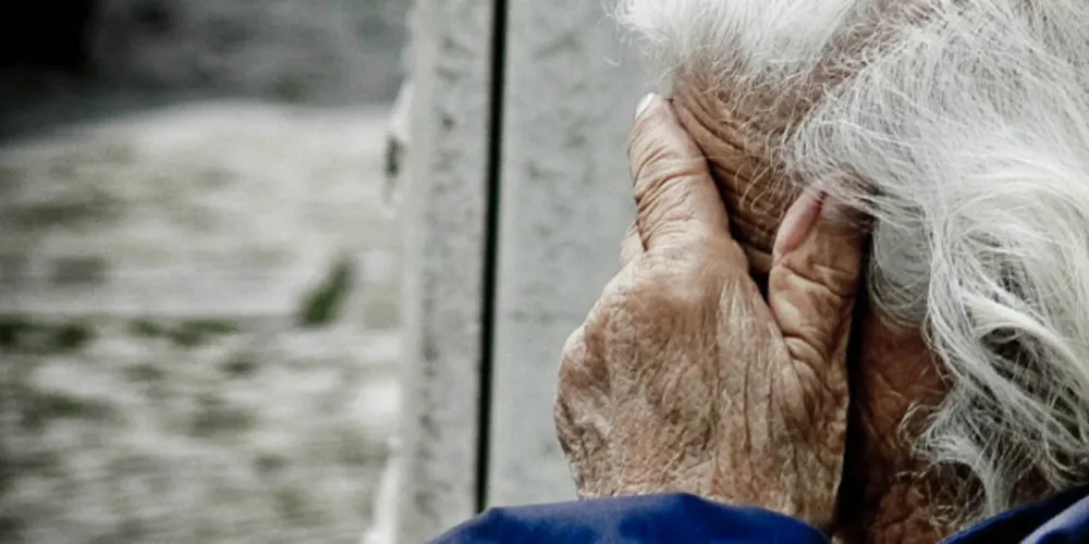 O mal de Alzheimer é uma das formas de demência que traz perdas cognitivas 
