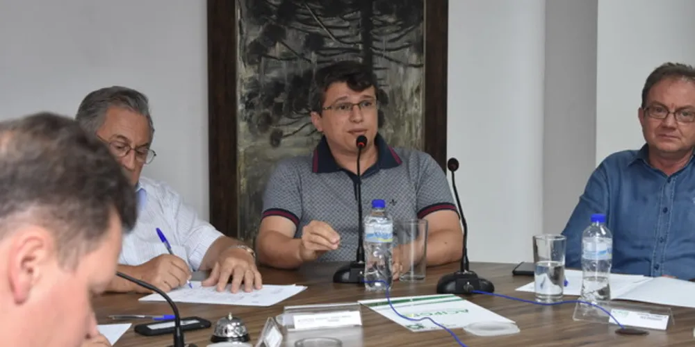 Dr. Magno participou na segunda-feira (4) da reunião da diretoria da instituição
