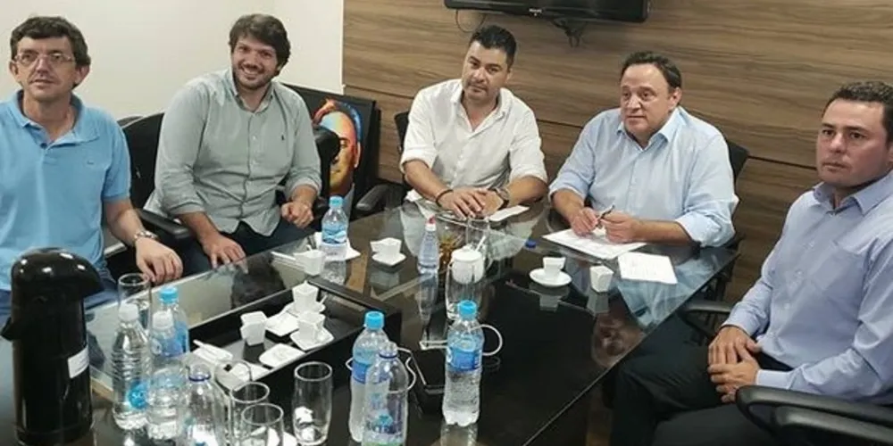 Rangel esteve nos últimos dias com comitiva da Prefeitura em Curitiba.