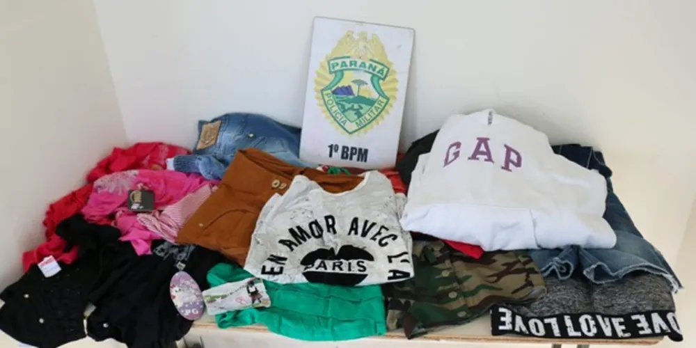 Roupas foram recolhidas e levadas para a 13ª Subdivisão Policial