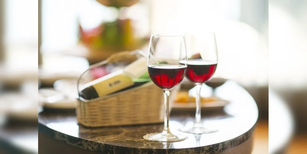Imagem ilustrativa da imagem Curso online transforma leigo em expert em vinhos