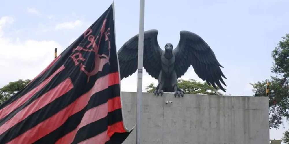 IML também informou que os corpos identificados já foram retirados pelas famílias
