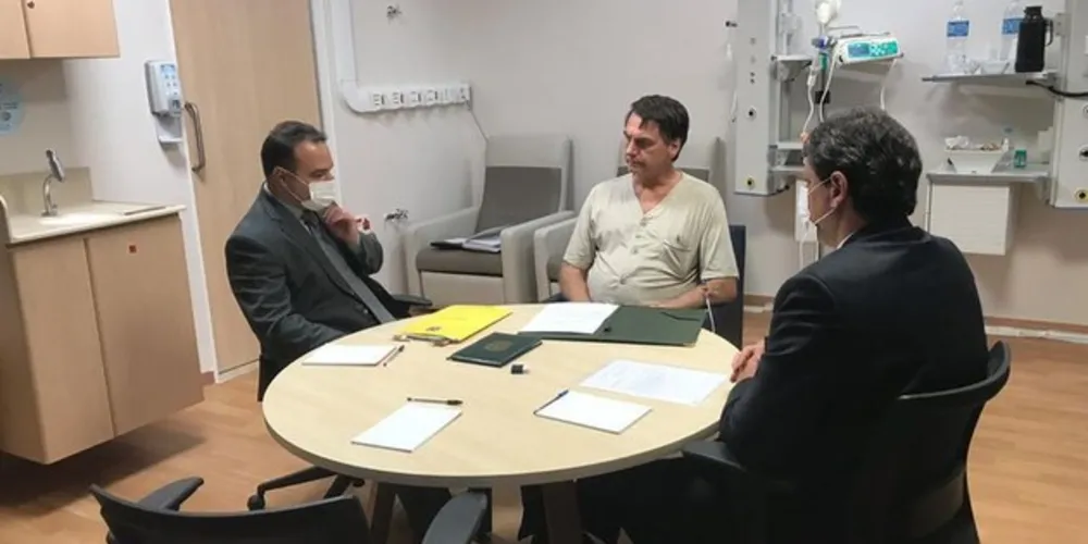 Imagem ilustrativa da imagem Bolsonaro destaca ações dos primeiros dias de governo