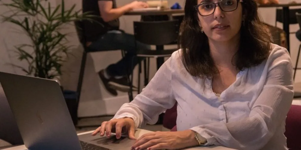 Fabíola é professora da Escola Superior de Propaganda e Marketing (ESPM) e uma das fundadoras da startup Neomode