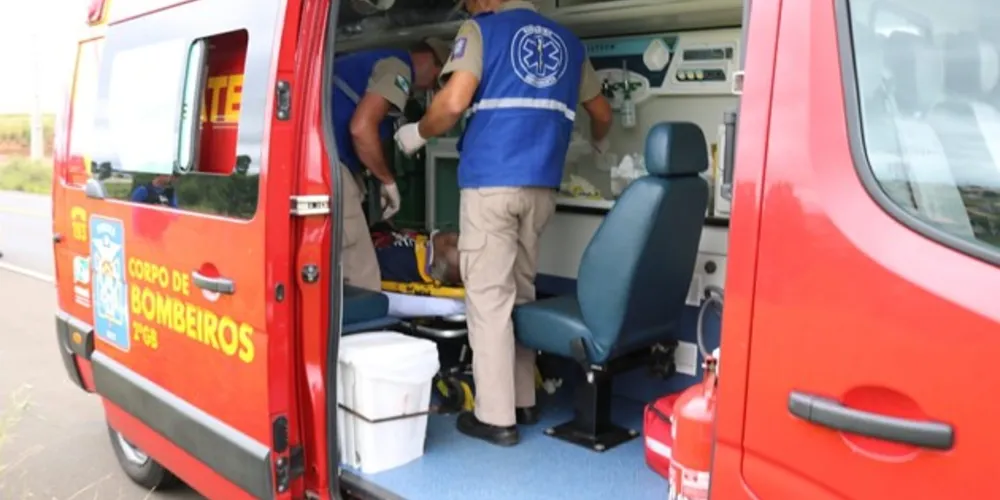 Corpo da vítima foi arrastado por cerca de 30 metros na linha férrea