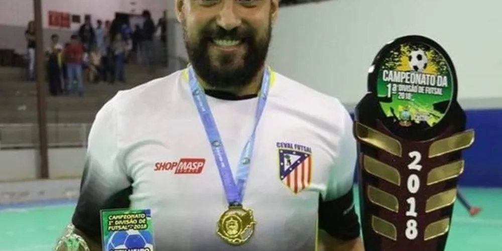  Thiago Sady  atualmente  representa o Caramuru Futsal