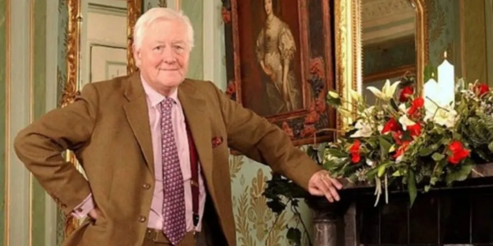 Benjamin Slade, de 72 anos