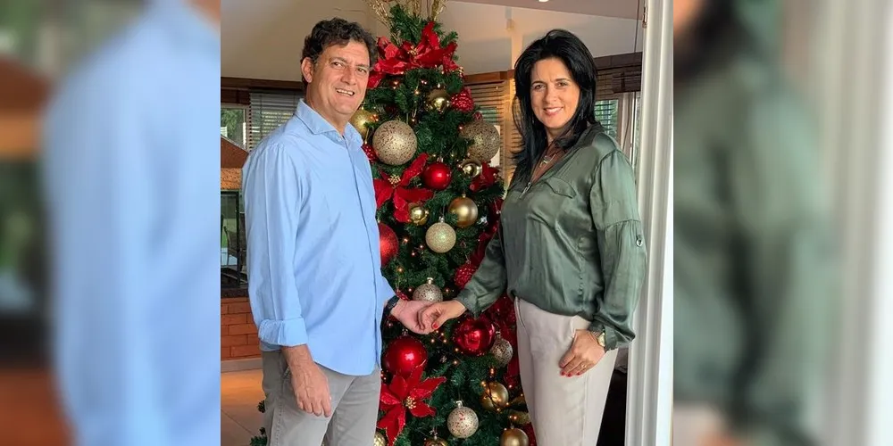 FELICITAÇÕES - Camilo Cavatorta será muito cumprimentado pela passagem de seu aniversário neste sábado (16). No registro especial, Camilo e a namorada Leontina Stadler. Da coluna RC os votos de alegrias.