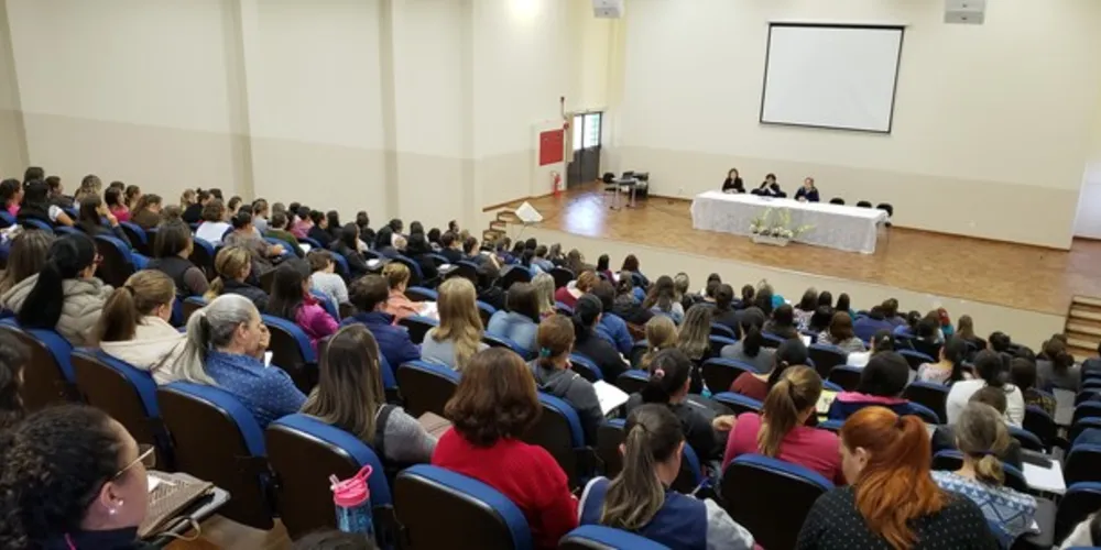 Durante três anos, os novos professores estarão sendo avaliados em estágio probatório