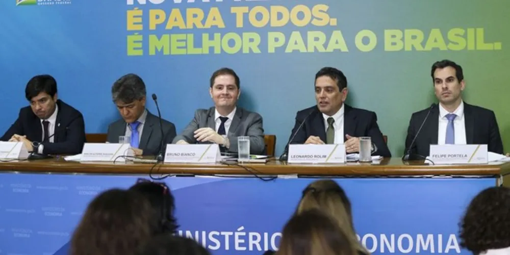 Aposentadoria por idade será 65 anos para homens e, para as mulheres, começa em 60 anos, em 2019