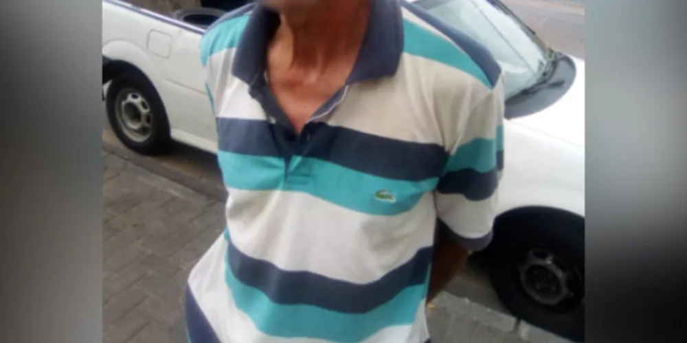 Homem legou ser vendedor de produtos de salão de beleza e disse que “só queria fazer um gesto de gentileza à menina”