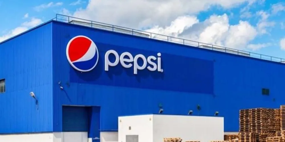 Imagem ilustrativa da imagem PepsiCo vai substituir funcionários por robôs