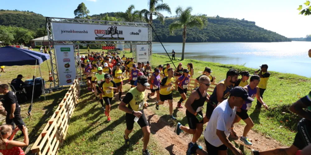 Imagem ilustrativa da imagem Atletas superam desafios no primeiro Cross Duathlon