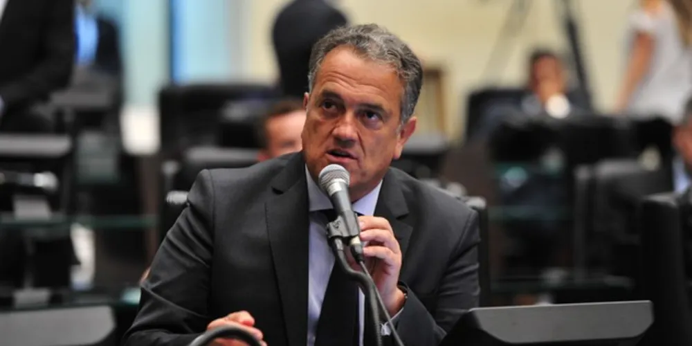 Segundo o parlamentar, após a morte do beneficiário o salário continua sendo pago para a viúva ou viúvo