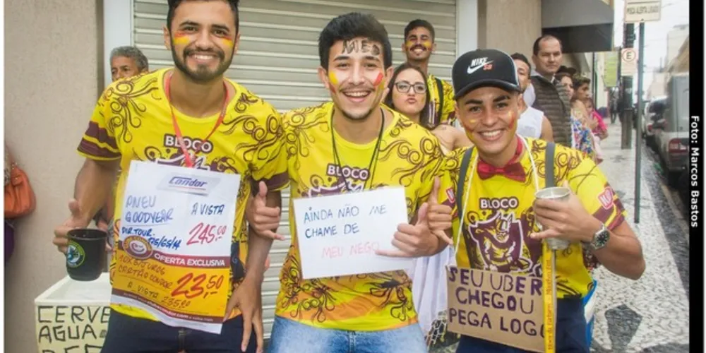 O Bloco da XV foi evento realizado nas terças-feiras de carnaval durante três anos consecutivos