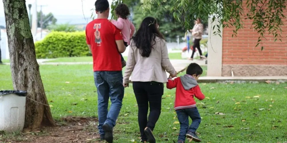 Imagem ilustrativa da imagem Família Acolhedora abre novas inscrições em PG