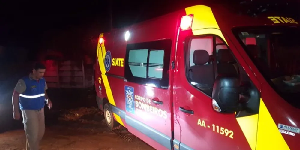 Ocorrência foi registrada por volta das 22h na Vila São Francisco, bairro Uvaranas