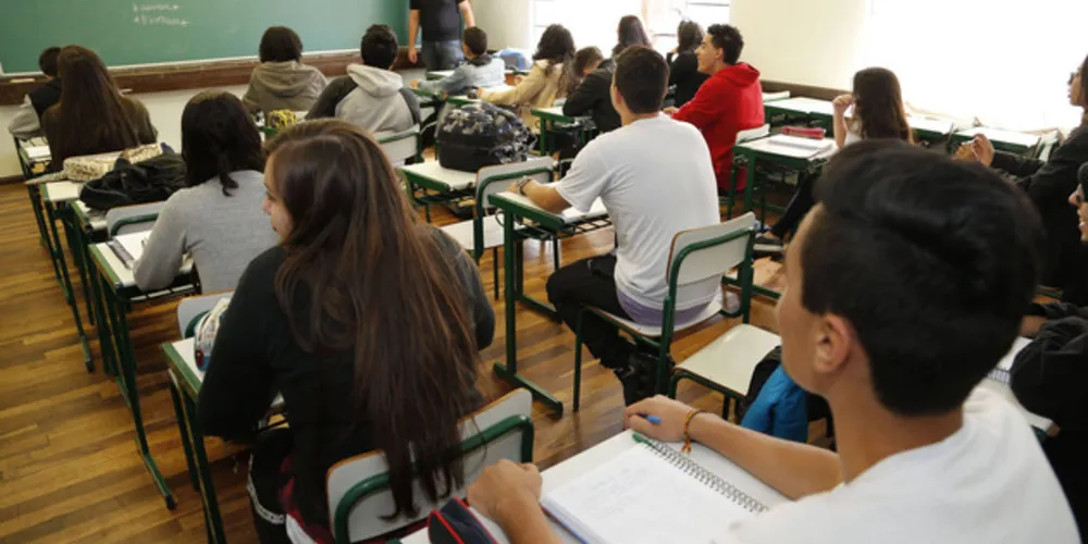  Prova Paraná é uma iniciativa da Secretaria de Estado da Educação para obter um diagnóstico preciso das dificuldades de aprendizagem dos alunos.
