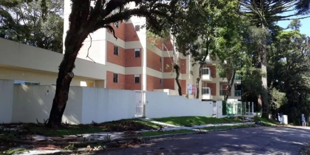 Crime aconteceu dentro de uma casa do bairro Campo Comprido, em Curitiba