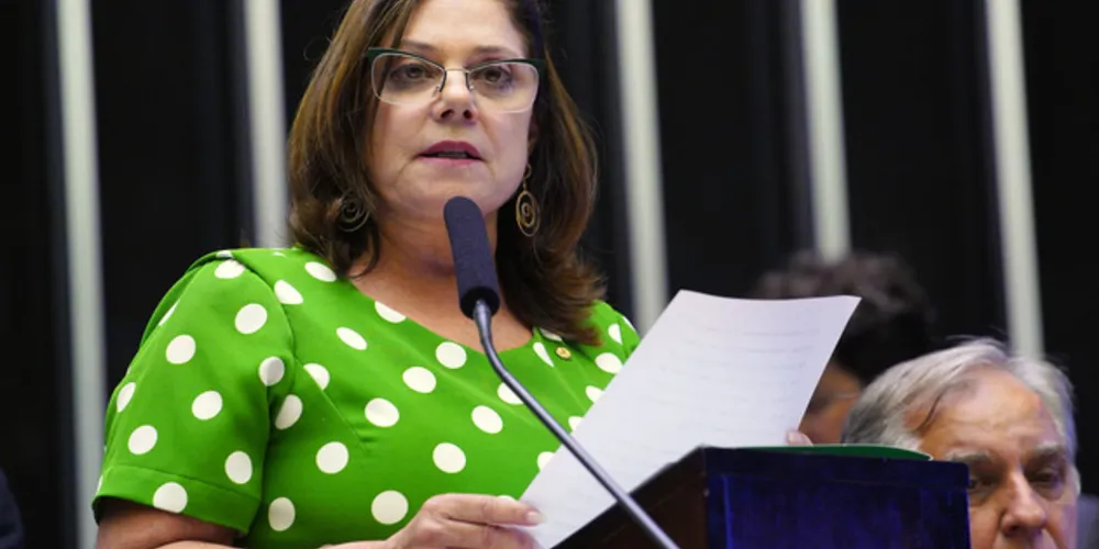 Soraya Santos: "Será que realmente mulher não gosta de política ou era ausência de oportunidade?"
