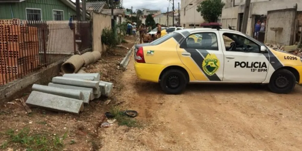 Kaue Edson Padilha, de 19 anos, foi morto ainda no quintal da casa