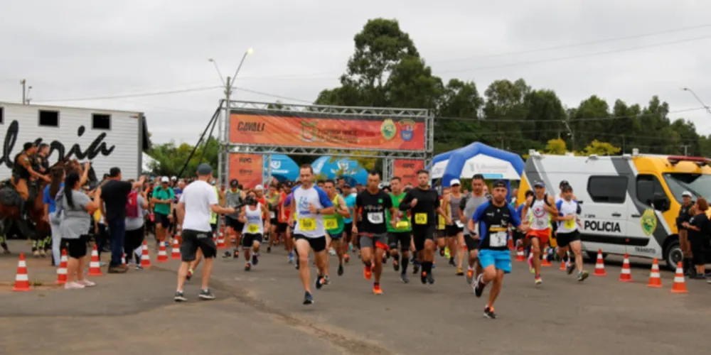 “Corrida Heróis dos Campos Gerais” reúne mais de 800 atletas em Ponta Grossa, neste domingo