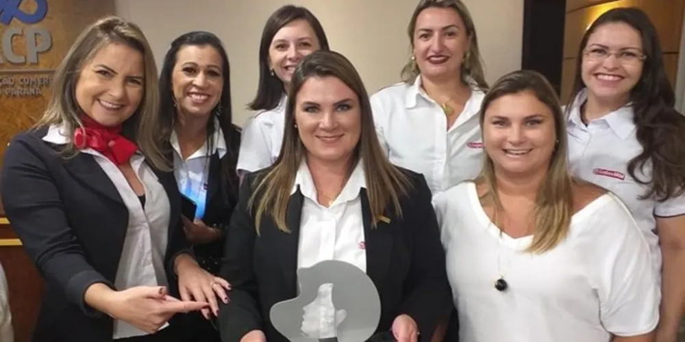 Imagem ilustrativa da imagem Superintendente da Lojas MM recebe prêmio da ACP
