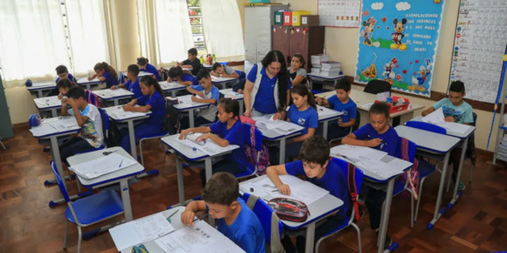 Alunos tiveram duas horas para responder às questões