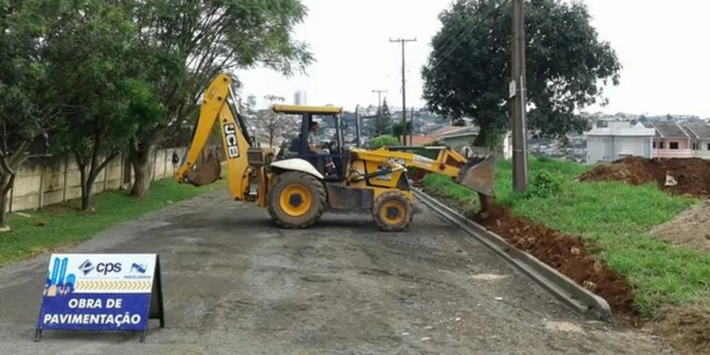 Dezessete trechos de 15 ruas serão pavimentados nesta nova fase do programa
