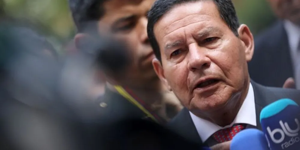 Mourão: governo espera economizar cerca de R$ 13 bilhões com a reforma das aposentadorias e pensões dos militares 