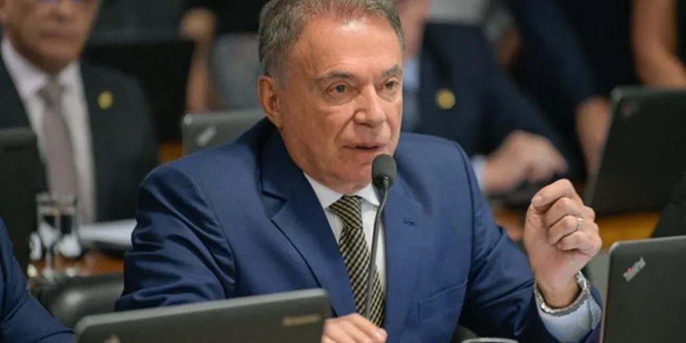 Imagem ilustrativa da imagem Proposta diminui de 81 para 54 o número de senadores