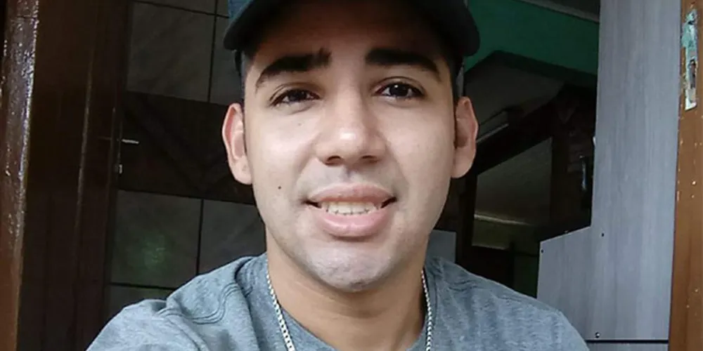Jovem chegou a ser socorrido, mas morreu no hospital pouco tempo depois