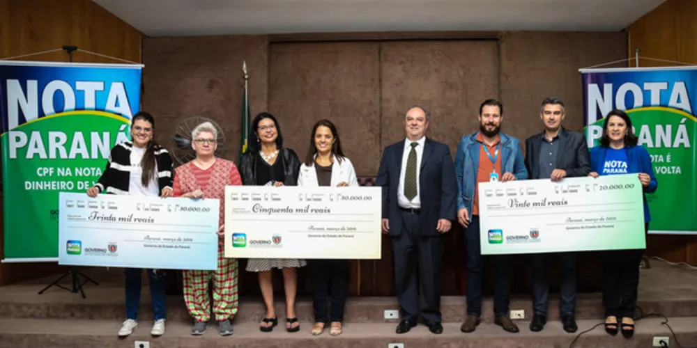 Ganhadores receberam, nesta quinta-feira (21), os valores durante a 40ª cerimônia de premiação
