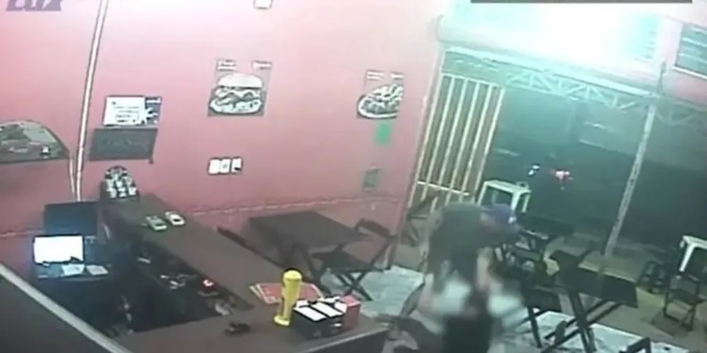 Imagem ilustrativa da imagem PM é preso após agredir funcionária de restaurante
