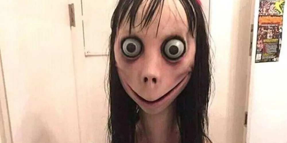 Criança de apenas 11 anos foi encontrada enforcada no banheiro do apartamento após falar sobre a Momo