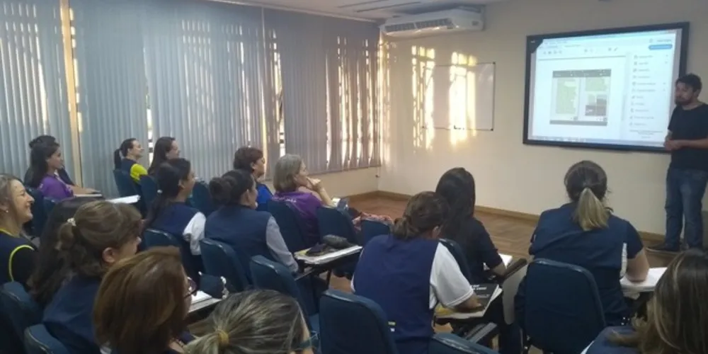 Imagem ilustrativa da imagem Escolas particulares ampliam atuação do Vamos Ler